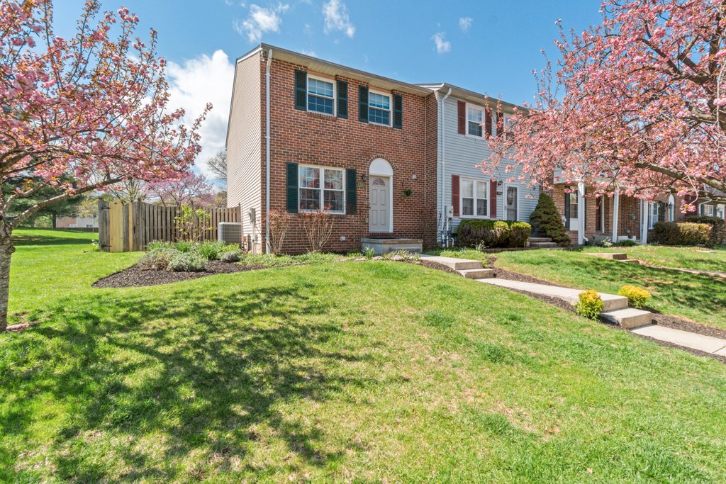 1200 Alexander Ave townhouse in Catonsville, MD